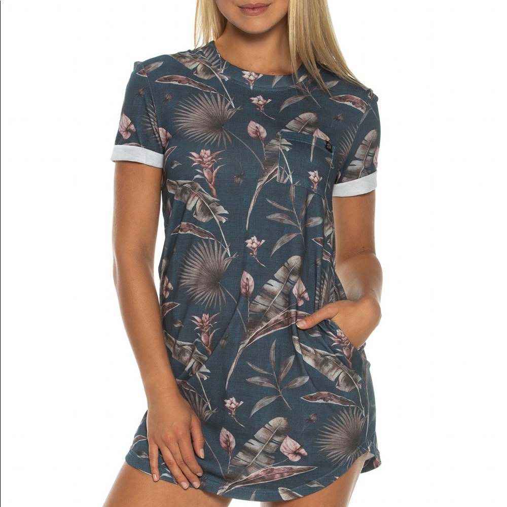 TEAM LTD T-SHIRT DRESS